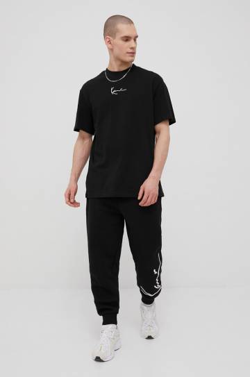 Хлопковая футболка Karl Kani цвет чёрный с аппликацией KKMQ12001BLK-black Хлопковая футболка Karl Kani цвет чёрный с аппликацией KKMQ12001BLK-black