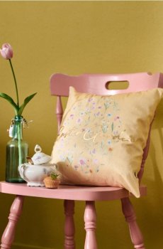 Великодня наволочка з написом "Easter Garden" - світло-жовтий