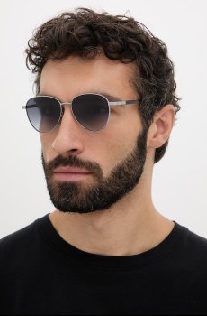 Солнцезащитные очки Guess