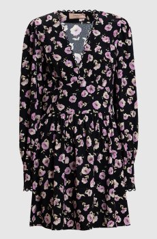 Черное платье в цветочный принт
