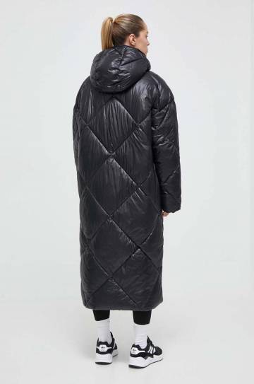 Куртка Didriksons женская цвет чёрный зимняя oversize Куртка Didriksons женская цвет чёрный зимняя oversize