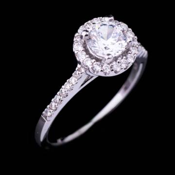 Серебряное кольцо с фианитами (родий) к036 Серебряное кольцо с фианитами (родий) к036
