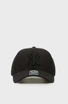Черная кепка MLB NEW YORK YANKEES Черный ONESIZE 47 Brand MVPSP17WBP-BKB