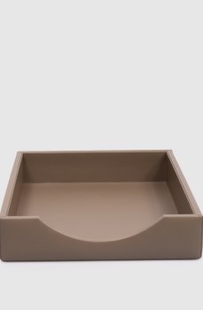 Коричневый кожаный поднос