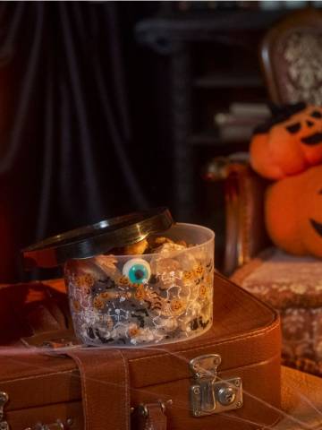 Контейнер для їжі з кришкою - чорний