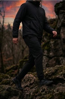 Спортивні штани jogger SNSY PERFORMANCE - чорний