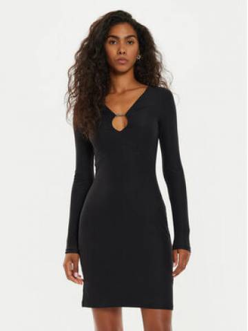 Guess Коктейльна сукня Amira W4BK09 KCDE0 Чорний Slim Fit Guess Коктейльна сукня Amira W4BK09 KCDE0 Чорний Slim Fit