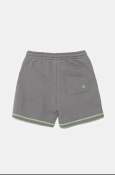 Детские хлопковые шорты United Colors of Benetton