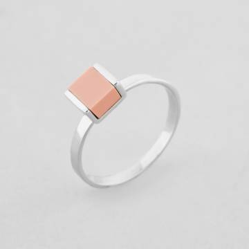 Серебряное кольцо Minimal 1838-pink-16.5 16.5 Серебряное кольцо Minimal 1838-pink-16.5 16.5