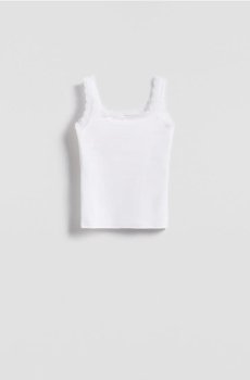 Reserved - Топ з мереживним оздобленням - білий - 6893V-00X