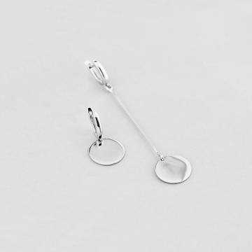 Серебряные серьги Minimal 20057р Серебряные серьги Minimal 20057р