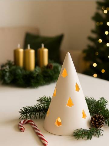 Свічник - білий