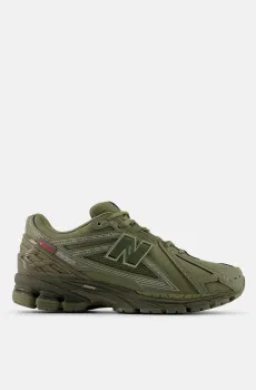 Зеленые кроссовки 1906R Зеленый 8 New Balance U1906ROG