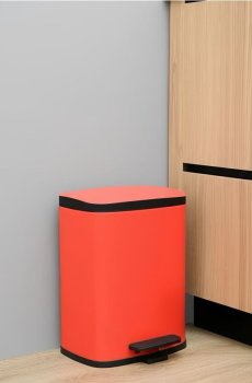 Відро для сміття 5 L - червоний