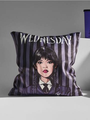 Наволочка Wednesday - чорний Наволочка Wednesday - чорний