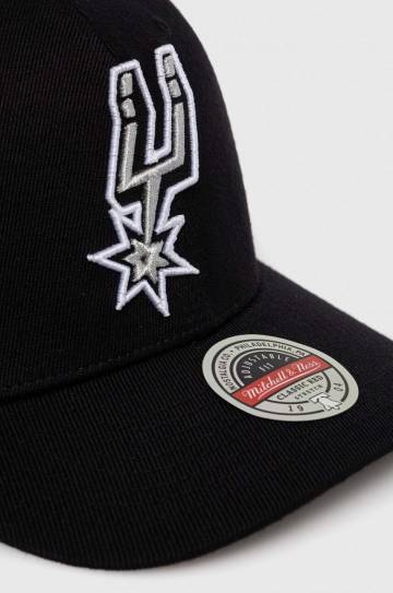 Кепка из смесовой шерсти Mitchell&Ness San Antonio Spurs цвет чёрный с аппликацией Кепка из смесовой шерсти Mitchell&Ness San Antonio Spurs цвет чёрный с аппликацией