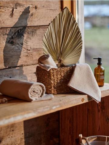 Декоративна штучна рослина - бежевий