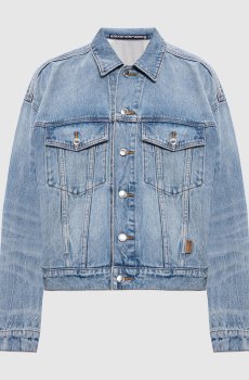 Голубая джинсовая куртка