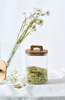 Рифлена банка для продуктів з кришкою - clear