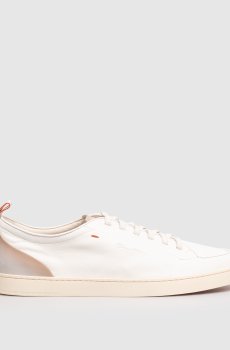 Белые кожаные кроссовки