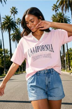 Бавовняна футболка з написом - рожевий