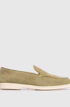 Зеленые замшевые лоферы с логотипом