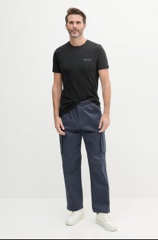 Футболка Guess