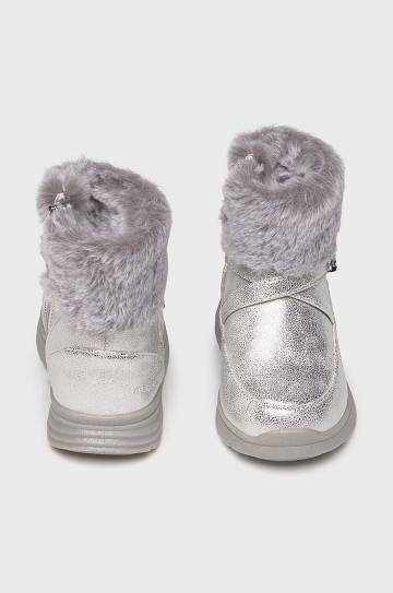 Детские зимние сапоги Mayoral цвет серебрянный 42486