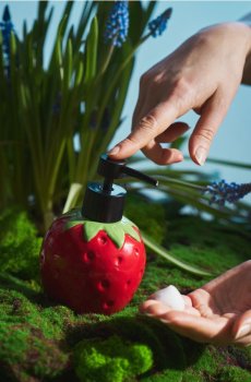 Дозатор для мила - червоний