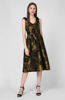 Женское золотистое жаккардовое платье Золотой 36 Naf Naf LHNR86D