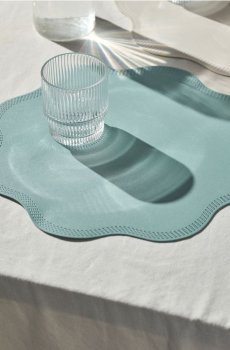 Стільова підкладка хвилястої форми - блідо-зелений