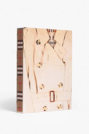 Книга Assouline Burberry by Alexander Fury, English Книга Assouline Burberry by Alexander Fury, English