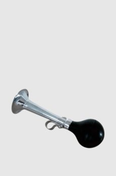 Детский серебристый винтажный гудок