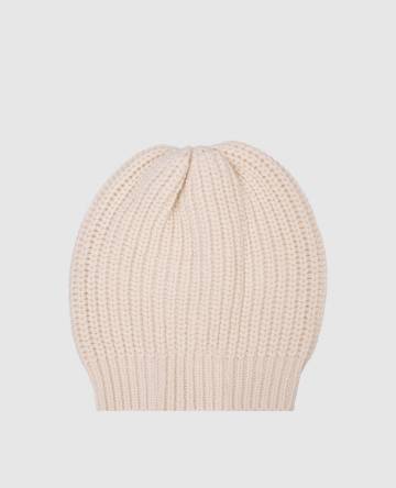 Бежевая шапка из кашемира и шелка