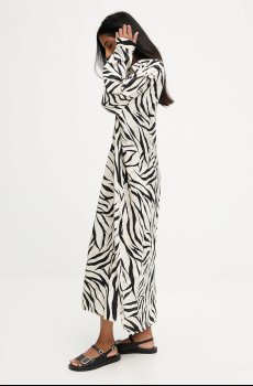 Платье Answear.LAB