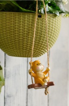 Підвісна садова декорація у формі лиса на гойдалці - помаранчевий