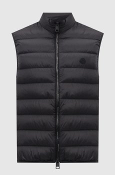 Черный пуховой жилет