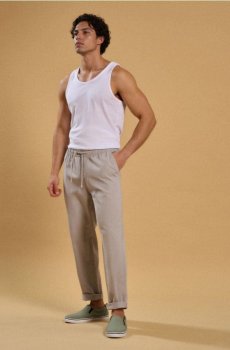 Чино-джогери - блідо-зелений