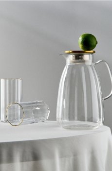 Глечик із золотою кришкою - білий