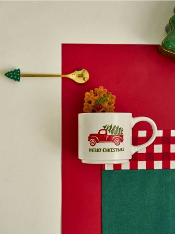 Горнятко зі святковим мотивом - різнобарвний Горнятко зі святковим мотивом - різнобарвний