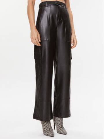 Guess Штани зі штучної шкіри Gwen W3BB28 K8S30 Чорний Straight Fit Guess Штани зі штучної шкіри Gwen W3BB28 K8S30 Чорний Straight Fit