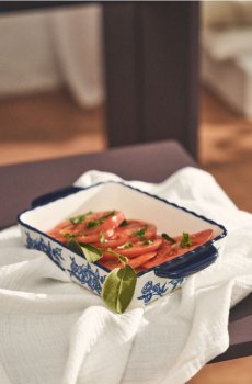 Porculanski kalup za pečenje s cvjetnim motivom - різнобарвний