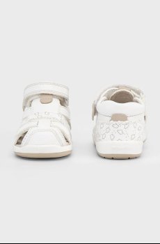 Детские кожаные сандалии Mayoral