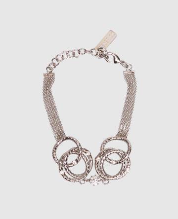 Серебристый браслет с кристаллами