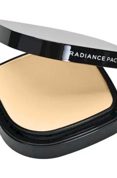 Уценка! Компактная пудра для лица Missha Radiance Pact SPF 27/PA ++, 23 Sand, 9.5 г