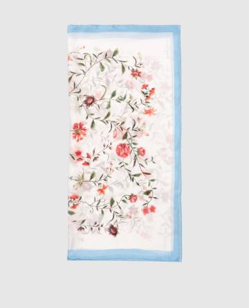 Белый шарф из шелка в принт