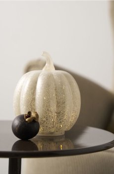 LED-лампа у формі гарбуза - бежевий