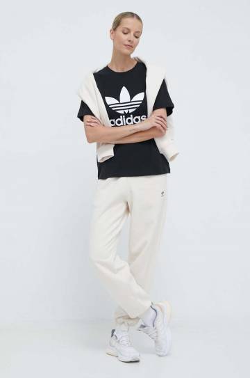Футболка adidas Originals Trefoil Tee женская цвет чёрный IR9533 Футболка adidas Originals Trefoil Tee женская цвет чёрный IR9533