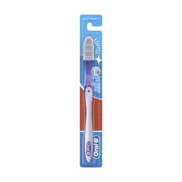 Зубная щетка Oral-B 40 3-эффект Fresh Strong средняя, 1 шт Зубная щетка Oral-B 40 3-эффект Fresh Strong средняя, 1 шт