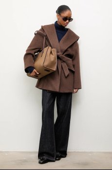 Шерстяное пальто Answear.LAB